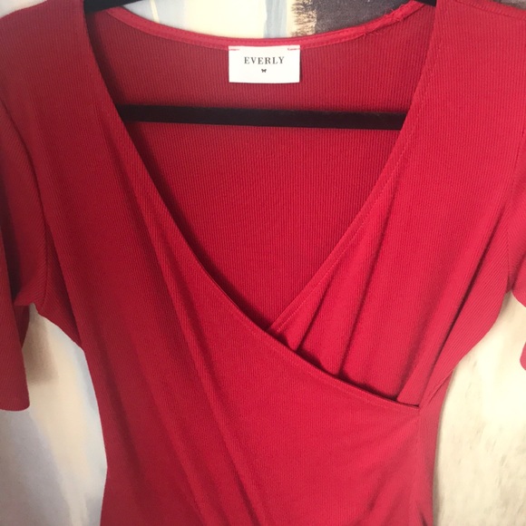 Red ribbed bodysuit size large - Picture 2 of 3